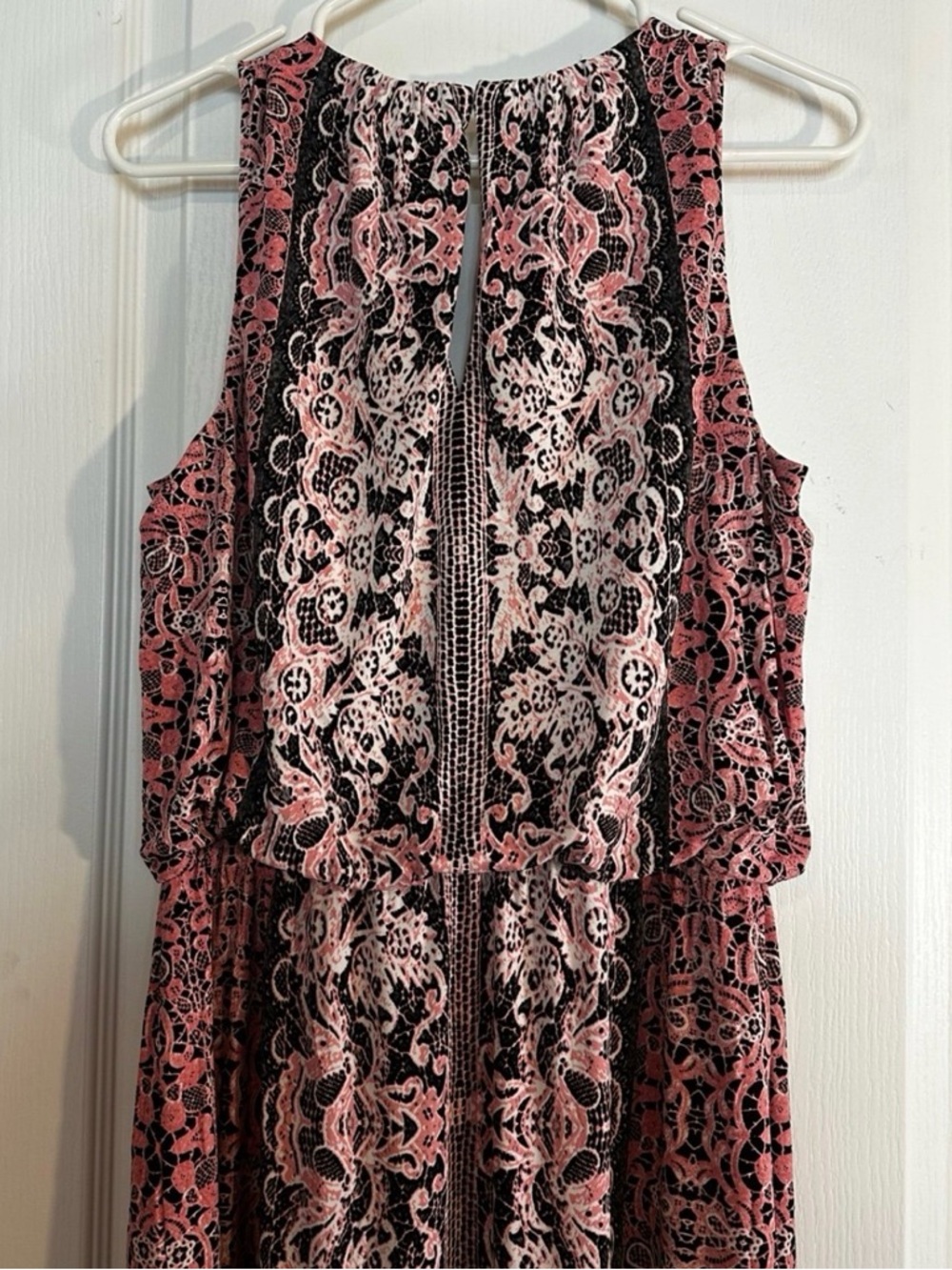 London Style Sleeveless Pink and Black Printed Maxi Dress - Picture 3 of 7